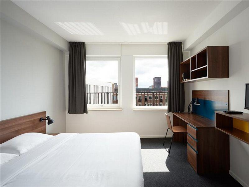 Hotel The Social Hub L'Aia Esterno foto
