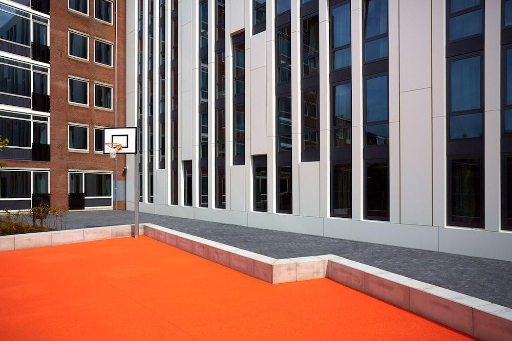 Hotel The Social Hub L'Aia Esterno foto
