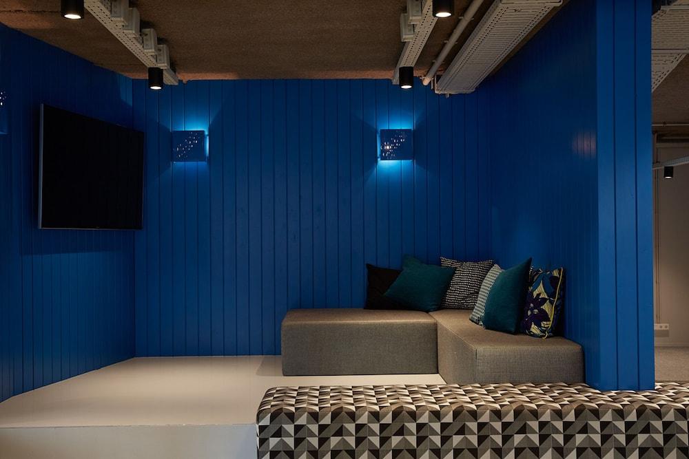 Hotel The Social Hub L'Aia Esterno foto