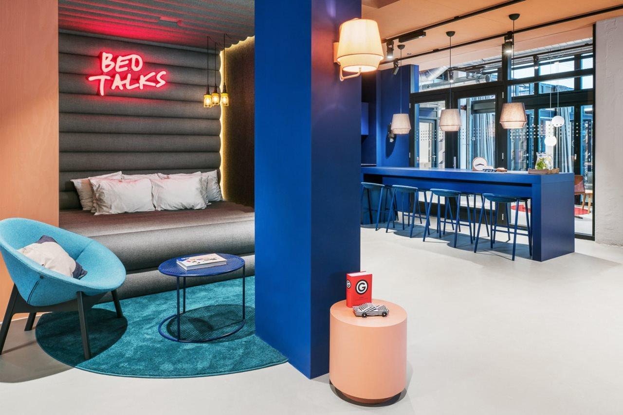 Hotel The Social Hub L'Aia Esterno foto